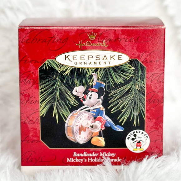 Christmas ornament 1997 Hallmark Keepsake Mickey Mouse holiday parade - Picture 1 of 1